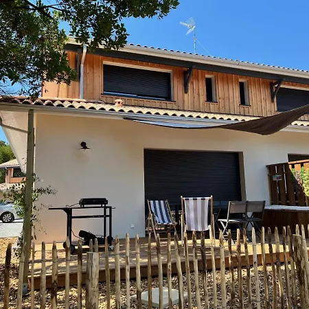 Flou De Pin Villa *